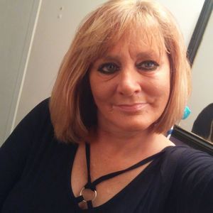 Meet your Posher, Glenda